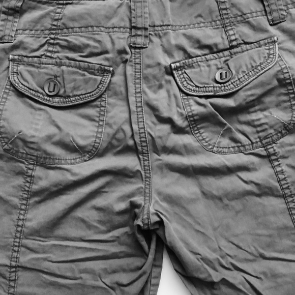 Grey Cotton Capris - Picture 4 of 5